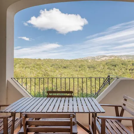 Elegant Ea Bianca 2 Bedroom Sleeps 6 Extra Bed Available N0715n *