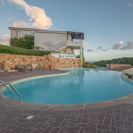 Elegant Ea Bianca 2 Bedroom Sleeps 6 Extra Bed Available No0715 아파트 Cala Bitta