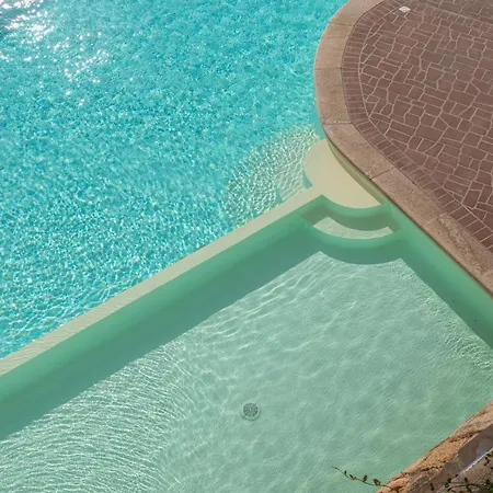 Elegant Ea Bianca 2 Bedroom Sleeps 6 Extra Bed Available No0715 *