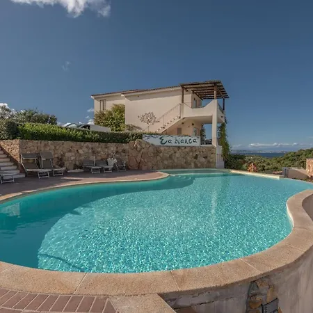 아파트 Elegant Ea Bianca 2 Bedroom Sleeps 6 Extra Bed Available No0715 Cala Bitta